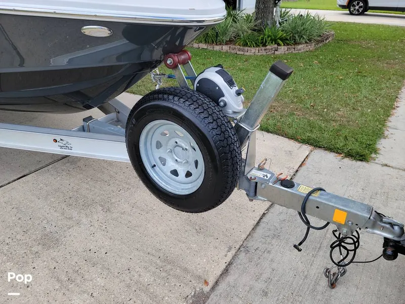 Slide: The Image of Spare Tire - 15958296