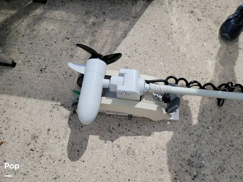 Slide: The Image of Trolling Motor - 15958266