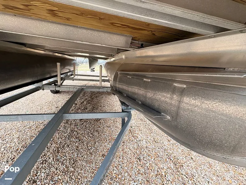 Slide: The Image of Silver Wave Islander 210 2019 - 16237322