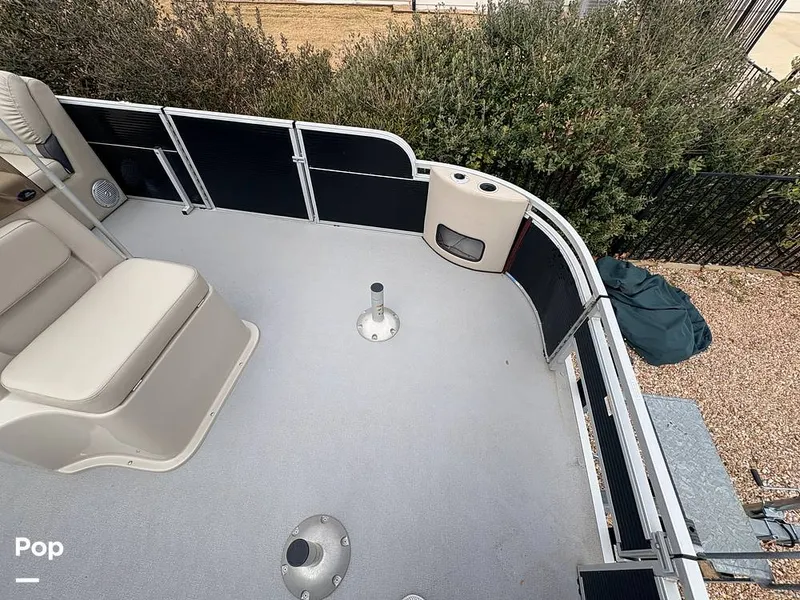 Slide: The Image of Beverage Holder - 16237330