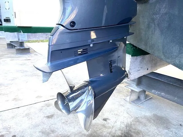 Slide: The Image of Stainless Steel Three Bladed Prop - 16016426