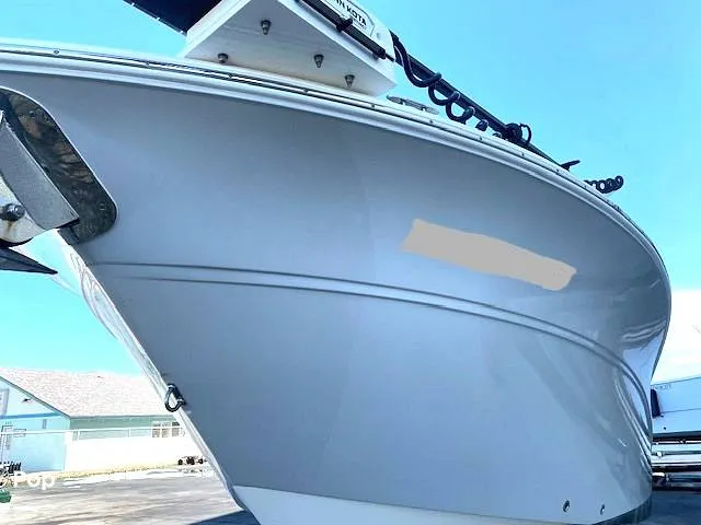 Slide: The Image of Trollering Motor Bracket. - 16016405