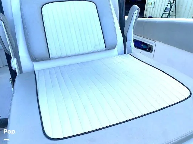 Slide: The Image of Front Console Cushion Seating - 16016923