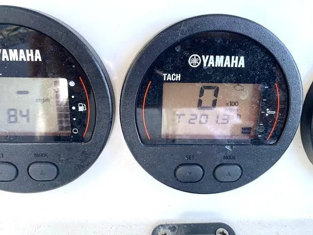 Slide: The Image of Tachometer - 16017136