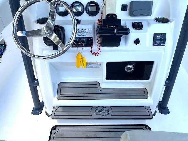 Slide: The Image of Comfortable Foot Rest. - 16017141