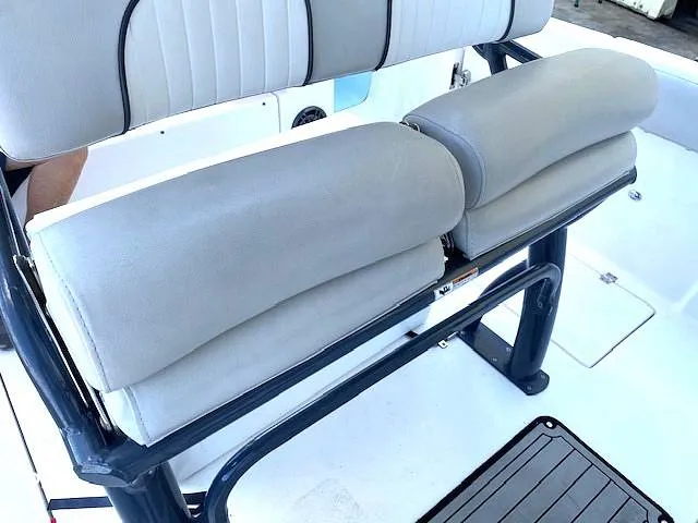 Slide: The Image of Comfortable/adjustable Captain Helm Seats - 16017219