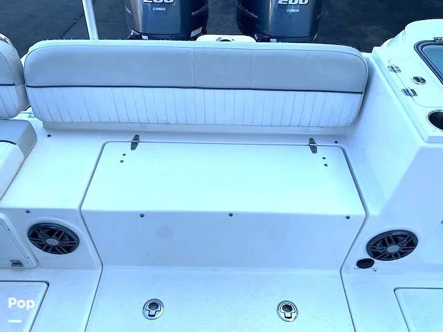 Slide: The Image of Transom Cushion Seating. - 16017223