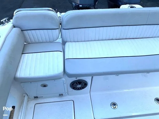 Slide: The Image of Transom Cushion Seating. - 16017290