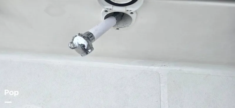 Slide: The Image of Sea Hunt Ultra 255 SE 2025 - 15944179