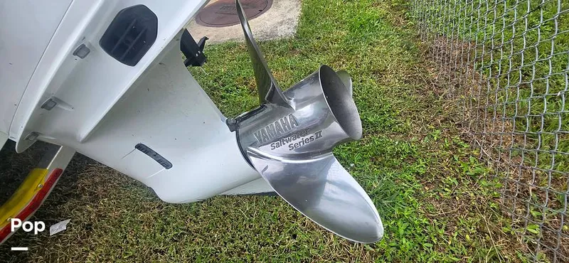 Slide: The Image of Sea Hunt Ultra 255 SE 2025 - 15944082