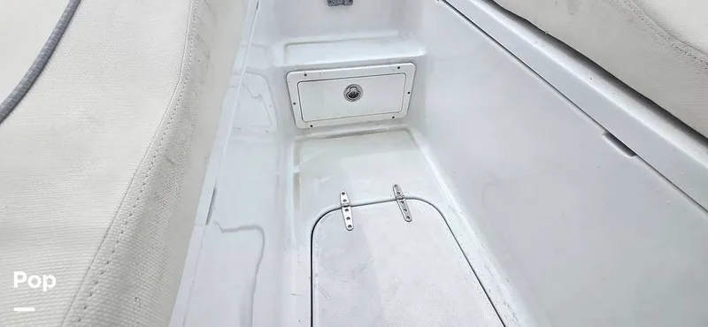 Slide: The Image of Sea Hunt Ultra 255 SE 2025 - 15944107