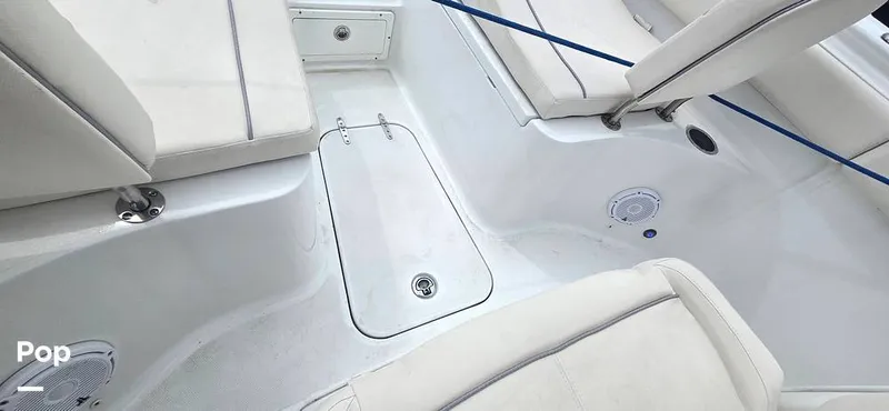 Slide: The Image of Sea Hunt Ultra 255 SE 2025 - 15944109