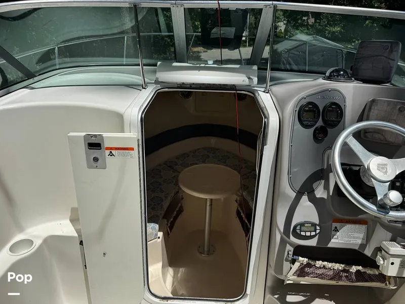 Slide: The Image of Wellcraft Coastal 252 2004 - 16471914
