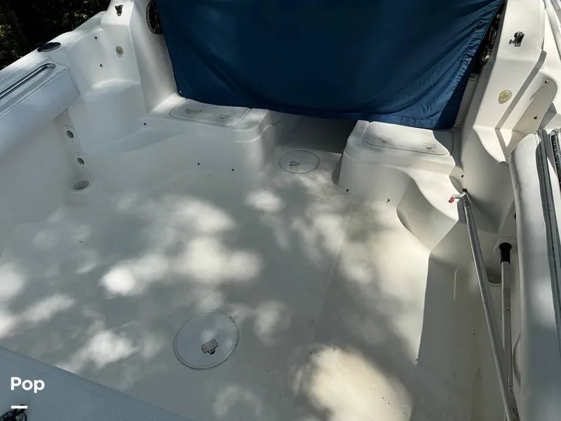 Slide: The Image of Wellcraft Coastal 252 2004 - 16471938