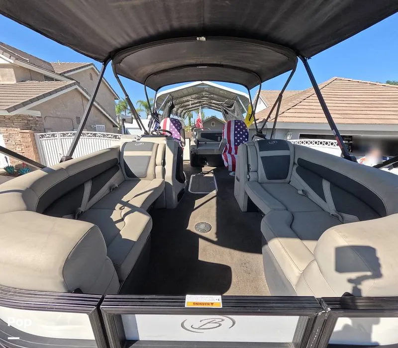 Slide: The Image of Barletta Cabrio 20 UC 2023 - 15954932