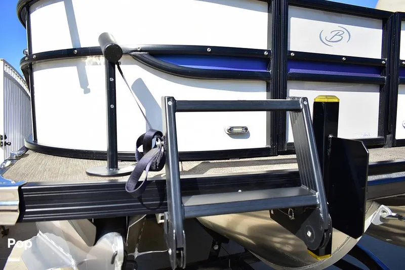 Slide: The Image of Barletta Cabrio 20 UC 2023 - 15955004