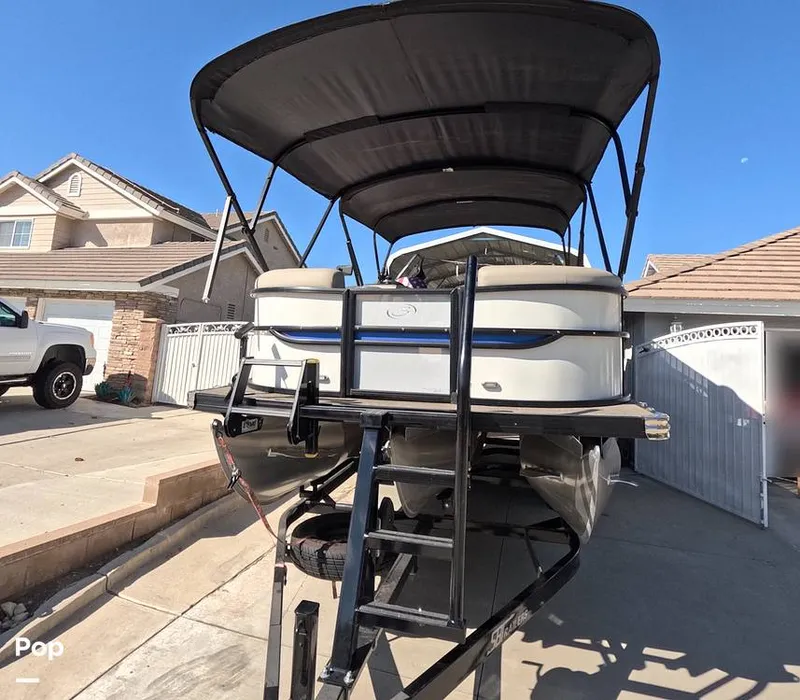 Slide: The Image of Barletta Cabrio 20 UC 2023 - 15954929