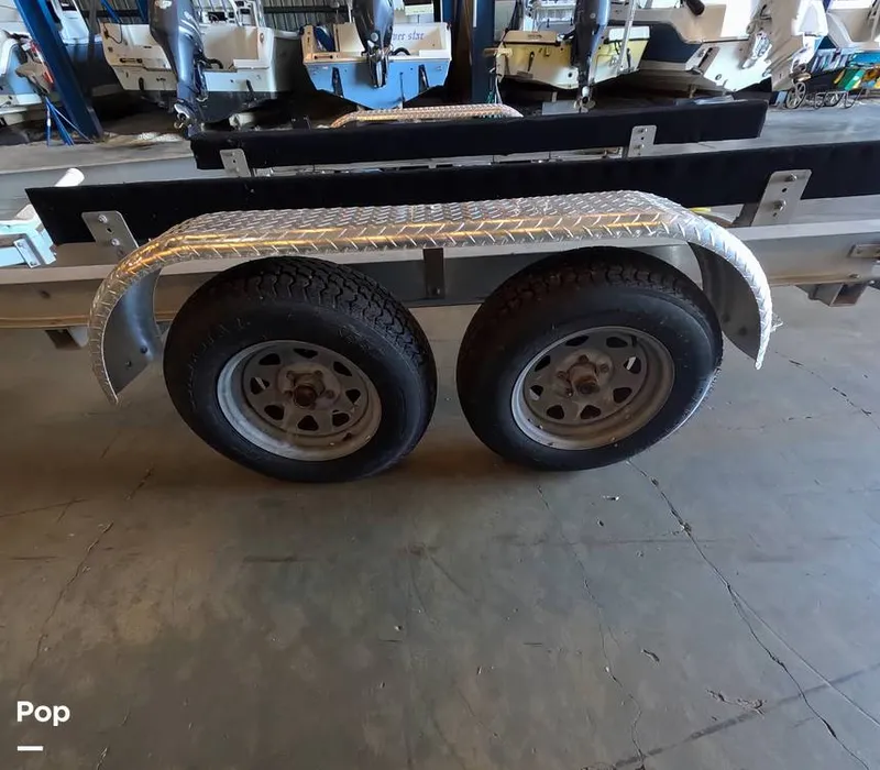 Slide: The Image of Bayliner Trophy T22 2022 - 15992923