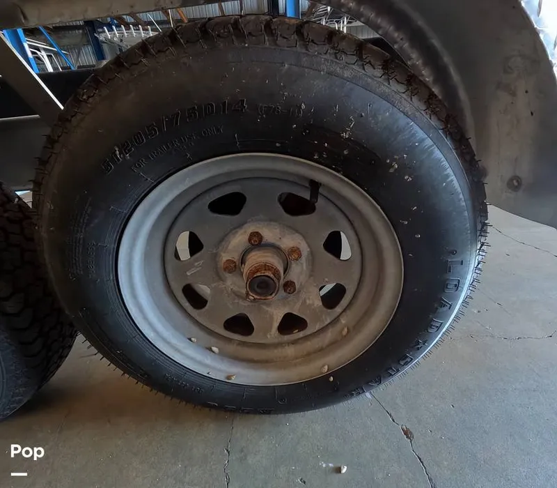 Slide: The Image of Bayliner Trophy T22 2022 - 15992924