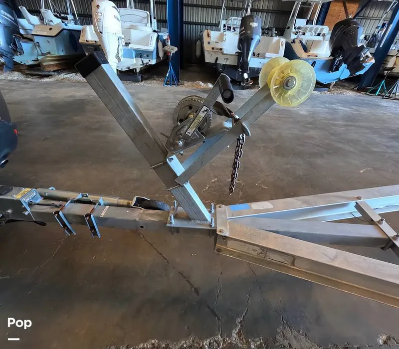 Slide: The Image of Bayliner Trophy T22 2022 - 15992929