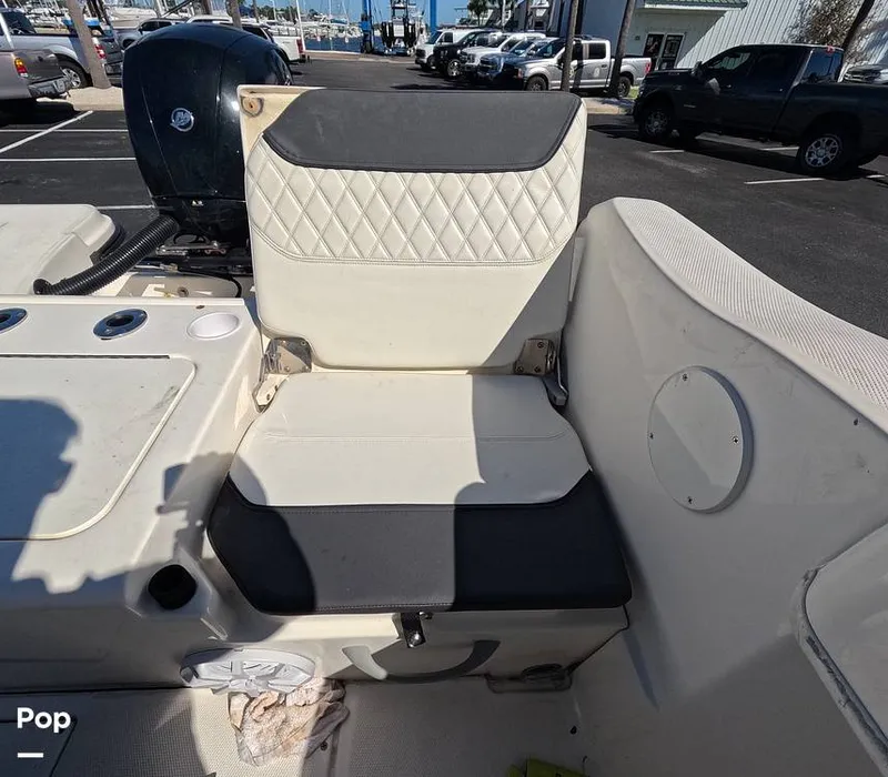 Slide: The Image of Bayliner Trophy T22 2022 - 15992984