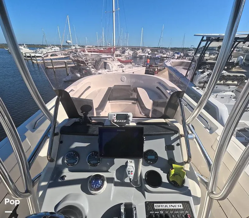 Slide: The Image of Bayliner Trophy T22 2022 - 16022623