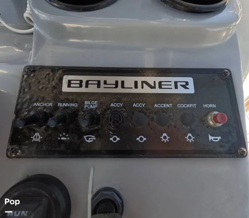 Slide: The Image of Bayliner Trophy T22 2022 - 15993000