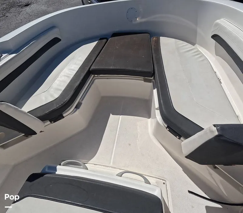 Slide: The Image of Bayliner Trophy T22 2022 - 15993003