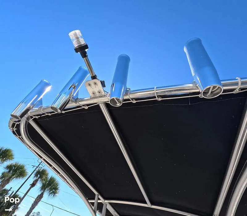 Slide: The Image of Bayliner Trophy T22 2022 - 15993017