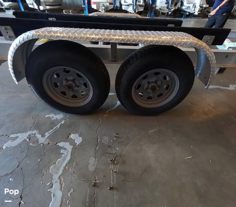 Slide: The Image of Bayliner Trophy T22 2022 - 15992916