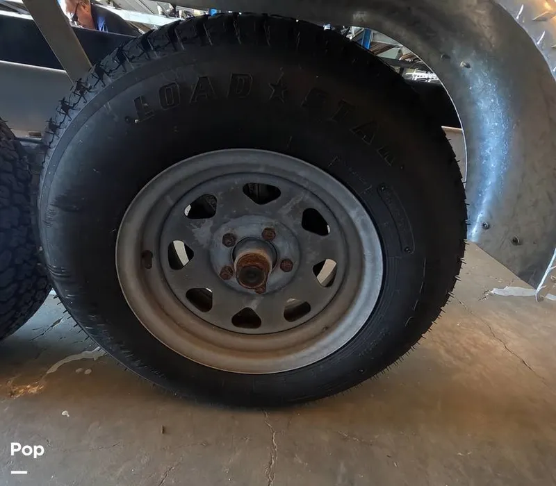 Slide: The Image of Bayliner Trophy T22 2022 - 15992917