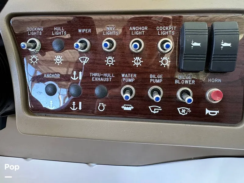 Slide: The Image of Sea Ray 260 Sundeck 2012 - 15987493