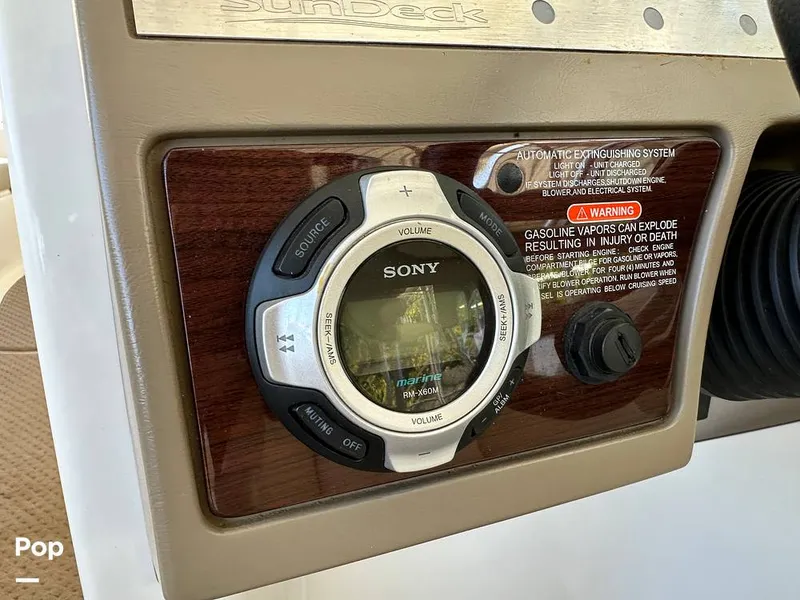 Slide: The Image of Sea Ray 260 Sundeck 2012 - 15987494