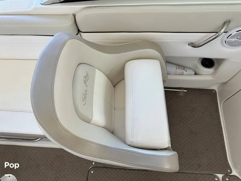 Slide: The Image of Sea Ray 260 Sundeck 2012 - 15987510