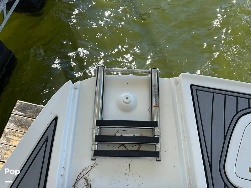 Slide: The Image of Sea Ray 260 Sundeck 2012 - 15987534