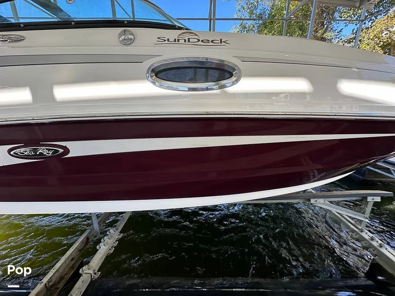 Slide: The Image of Sea Ray 260 Sundeck 2012 - 15987555