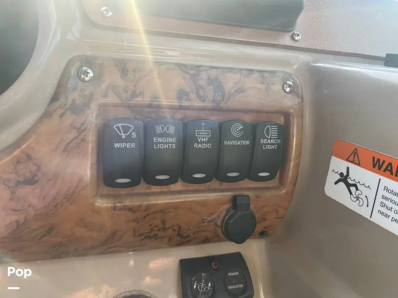 Slide: The Image of Switches - 15972526