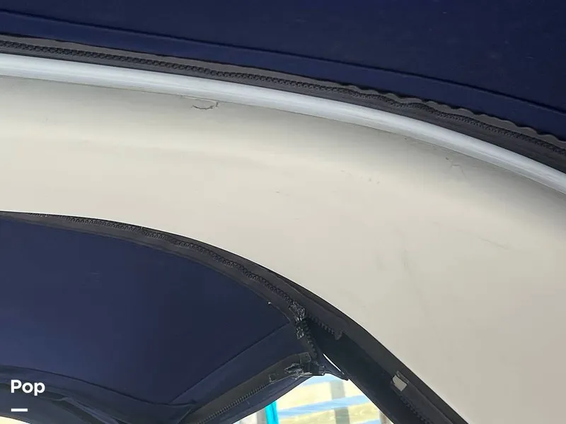 Slide: The Image of Delamination On Arch - 15972554