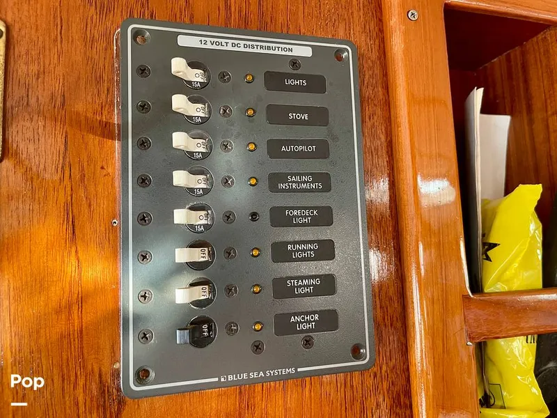 Slide: The Image of Sailcraft Cherokee 350 1980 - 15996045