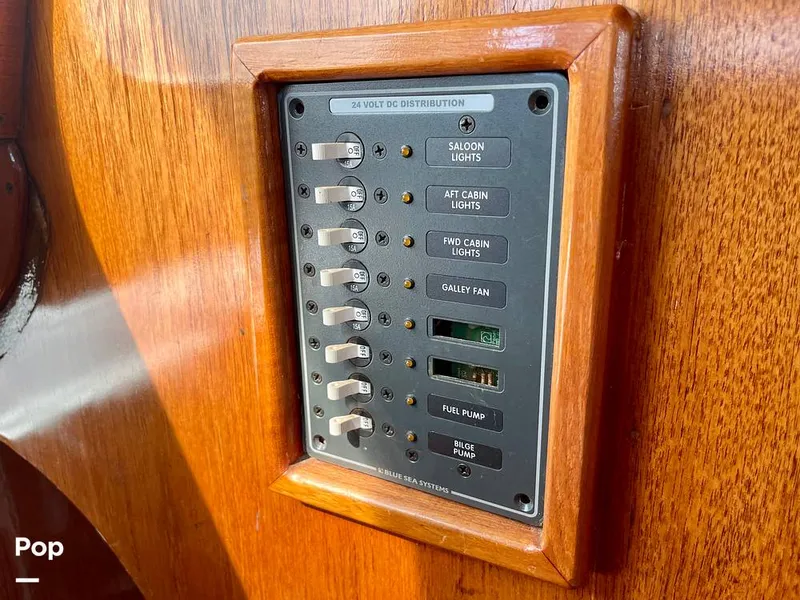 Slide: The Image of Sailcraft Cherokee 350 1980 - 15996046