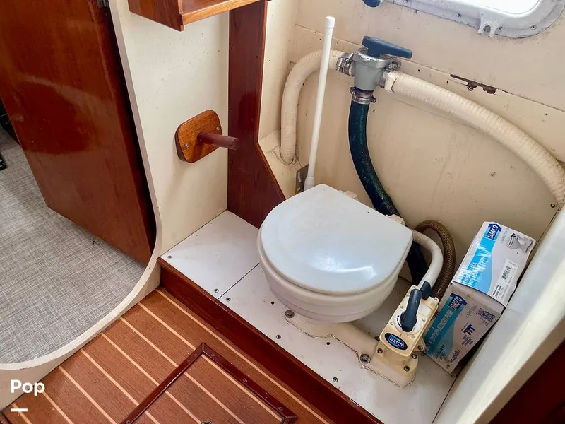 Slide: The Image of Sailcraft Cherokee 350 1980 - 15996005