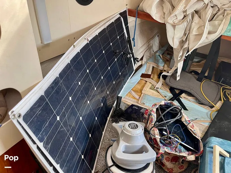 Slide: The Image of Solar Panels - 15996019