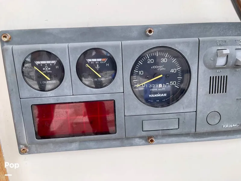 Slide: The Image of Sailcraft Cherokee 350 1980 - 15996059