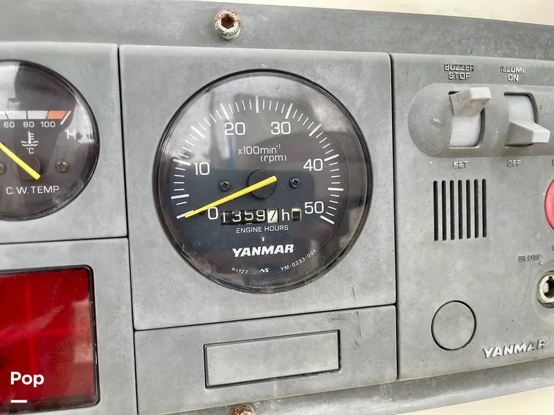 Slide: The Image of Sailcraft Cherokee 350 1980 - 15996060