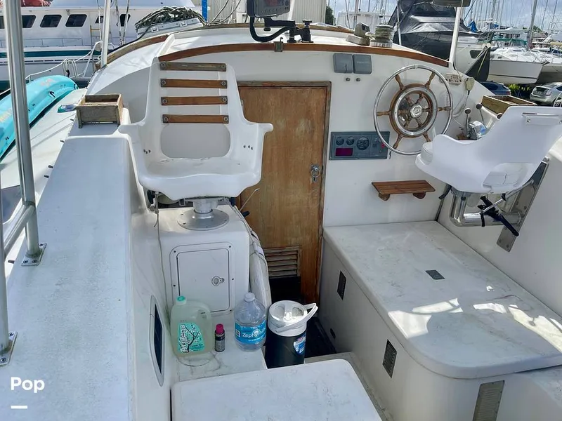 Slide: The Image of Sailcraft Cherokee 350 1980 - 15995922