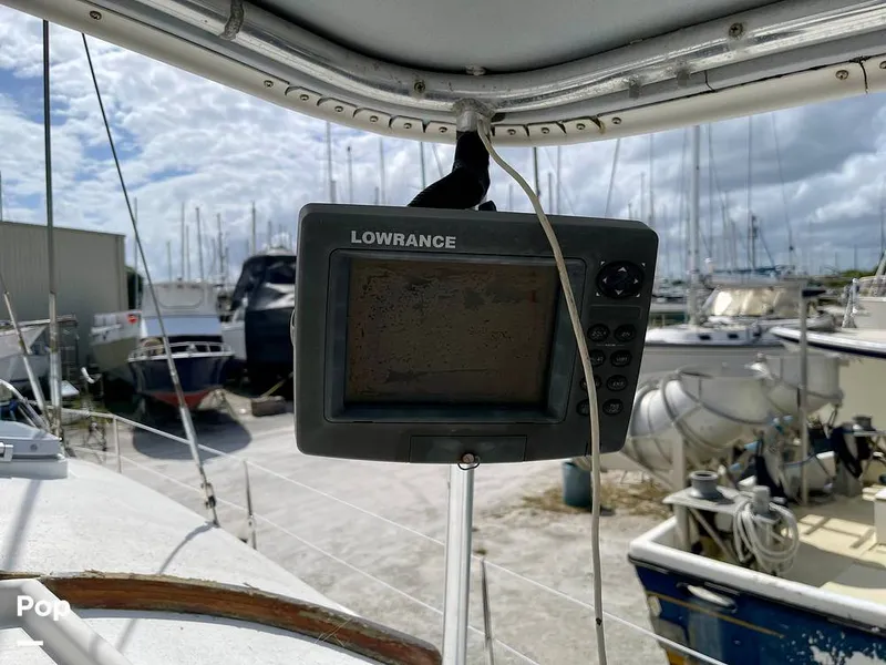 Slide: The Image of Sailcraft Cherokee 350 1980 - 15995931