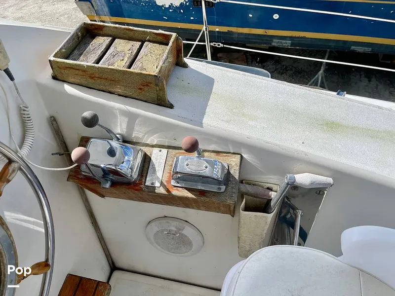 Slide: The Image of Sailcraft Cherokee 350 1980 - 15995933