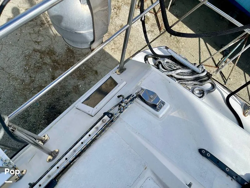 Slide: The Image of Sailcraft Cherokee 350 1980 - 15995943