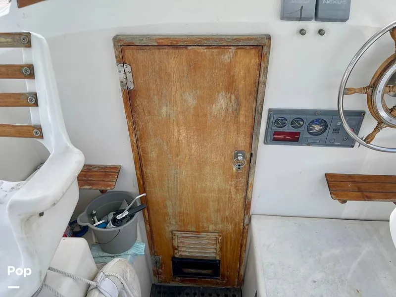 Slide: The Image of Sailcraft Cherokee 350 1980 - 15995944