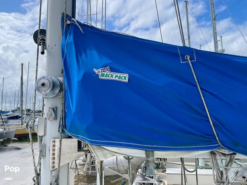 Slide: The Image of Sailcraft Cherokee 350 1980 - 15995953